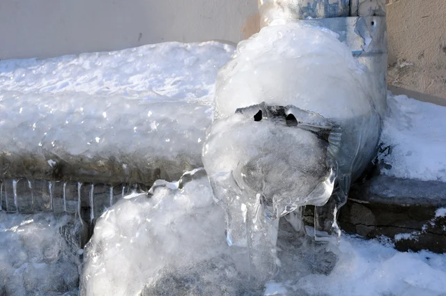 How to Keep Pipes from Freezing